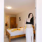 Apartamento Perama *