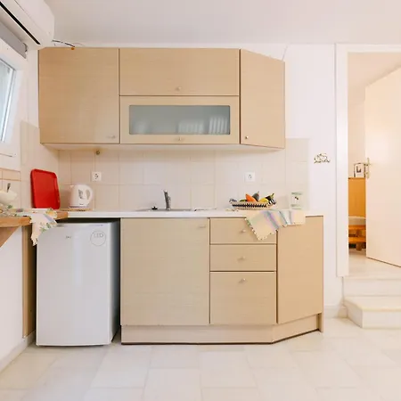 Perama * Άγιος Προκόπιος